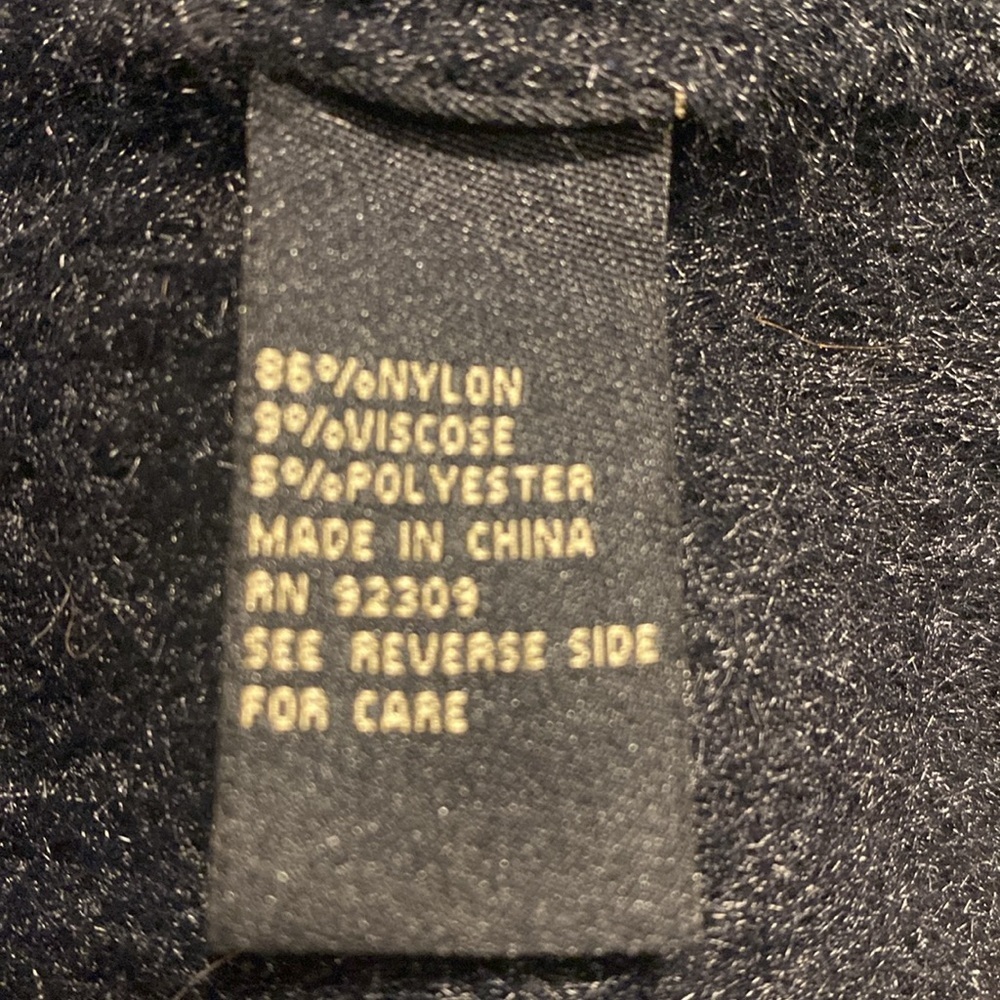 DG2 Fuzzy Sweater Knit Coat - Picture 4 of 5